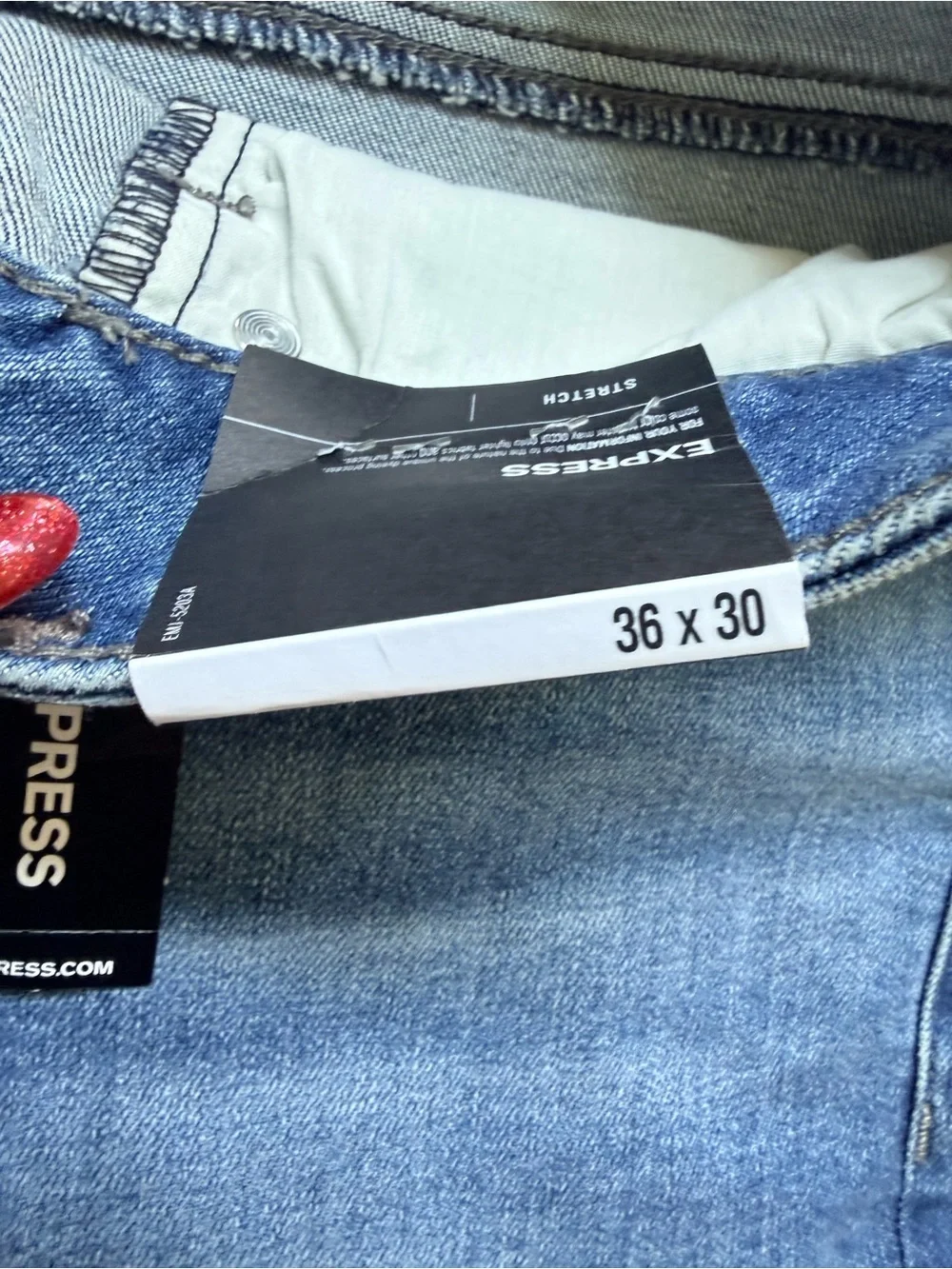 NWT Express Mens Stretch Skinny Jeans Size 36/30 (37 X 28) Distressed New
